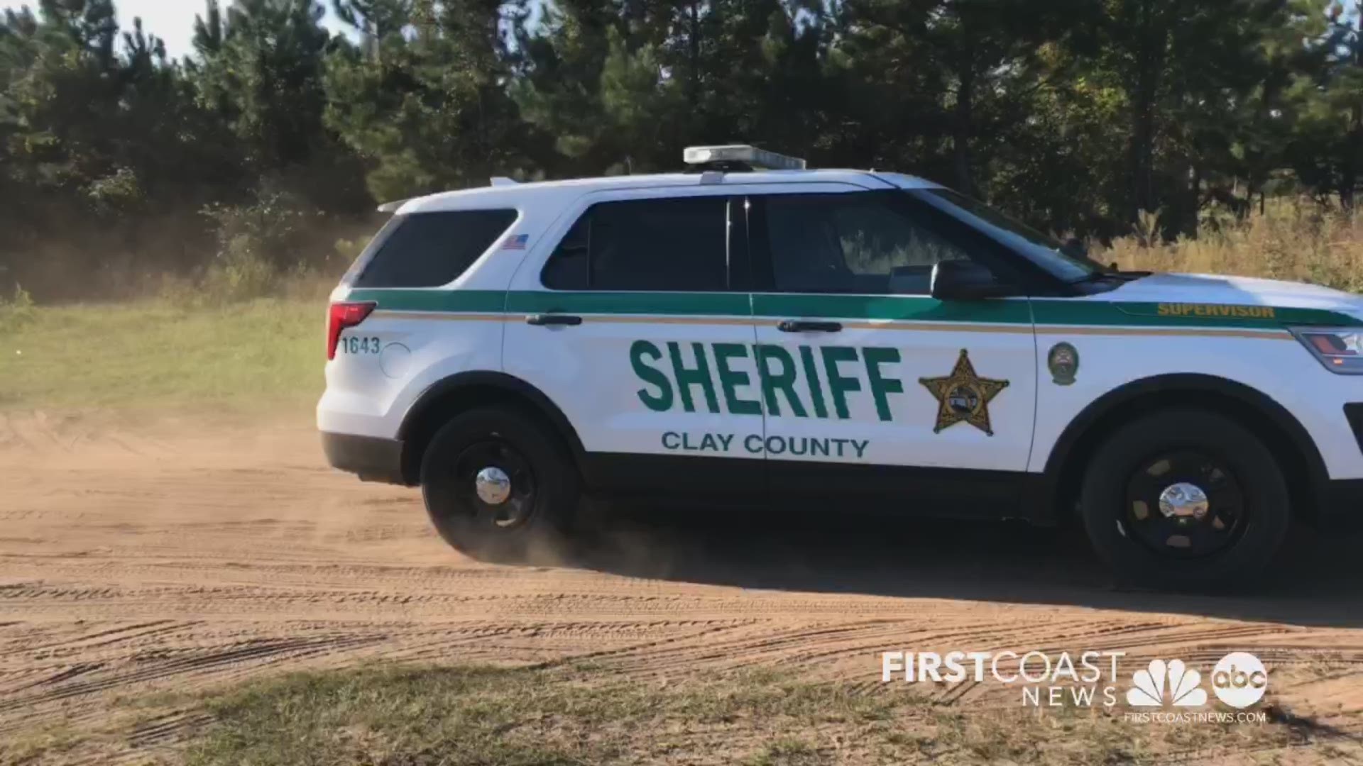 The Florida Highway Patrol has confirmed the single occupant of a small plane is dead after the plane crashed into a power line in Clay County on Thursday.
