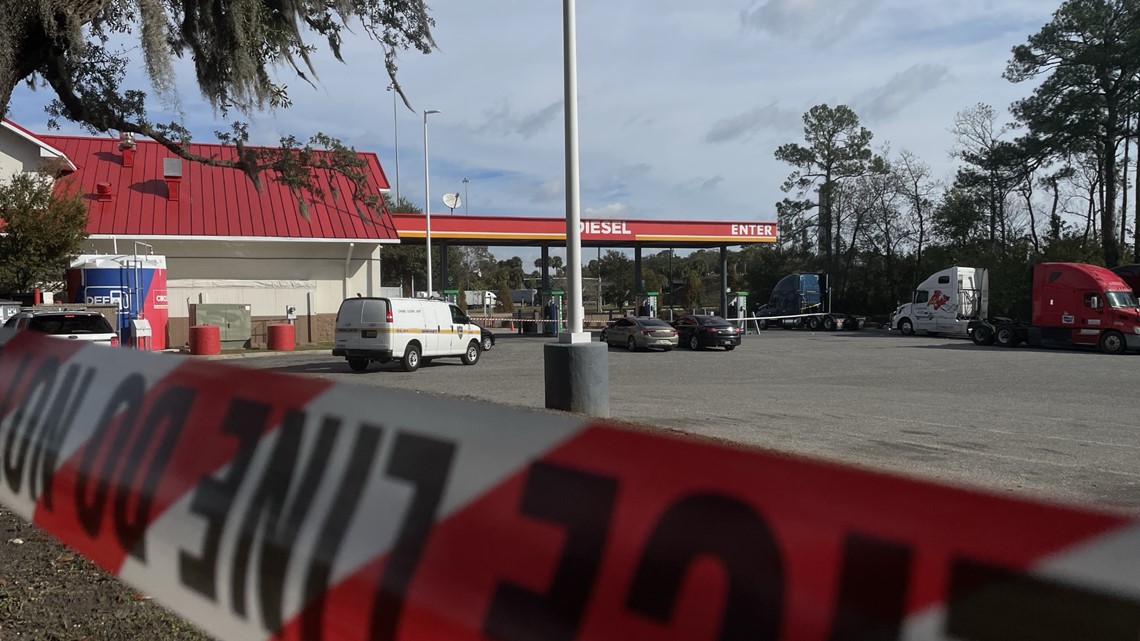 Man shoots coworker | firstcoastnews.com - Vimarsana News