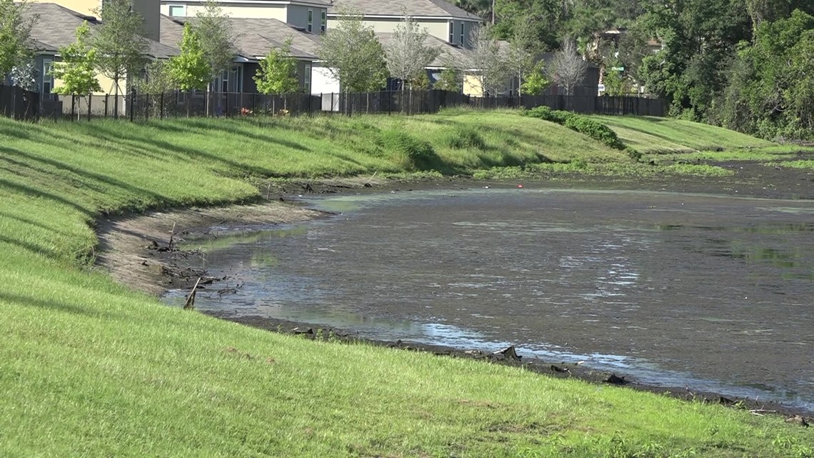 Baymeadows neighborhood lake drained, homeowners frustrated