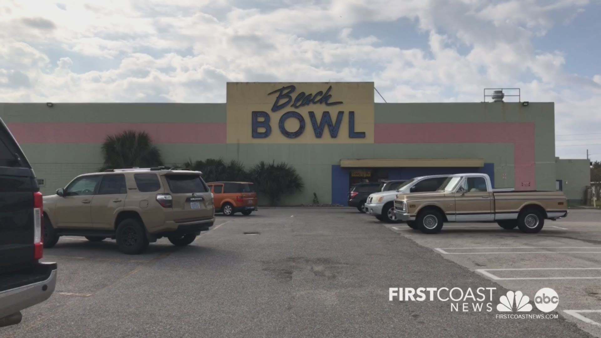 Beach Bowl served the Jacksonville Beach community for over 50 years.