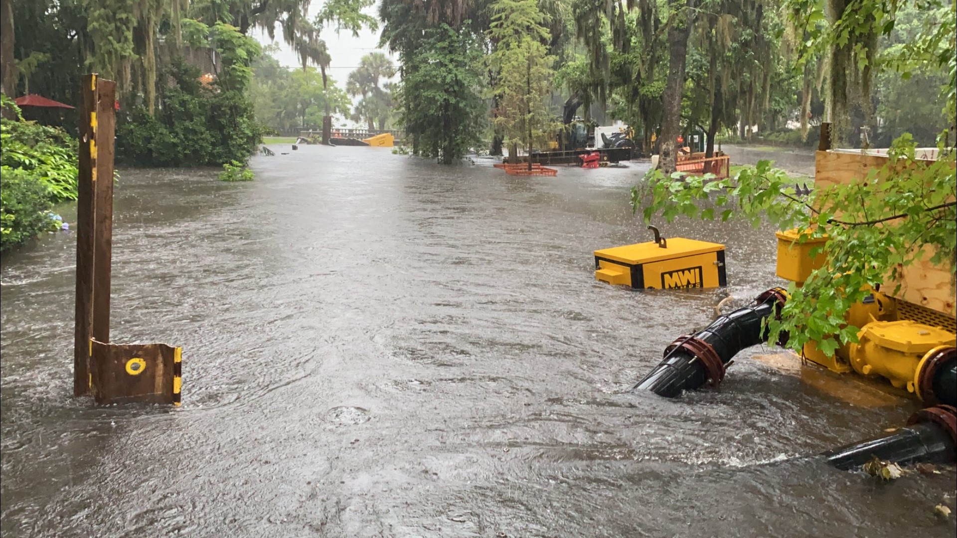 Excessive flooding seen along westside of Jacksonville, Riverside area