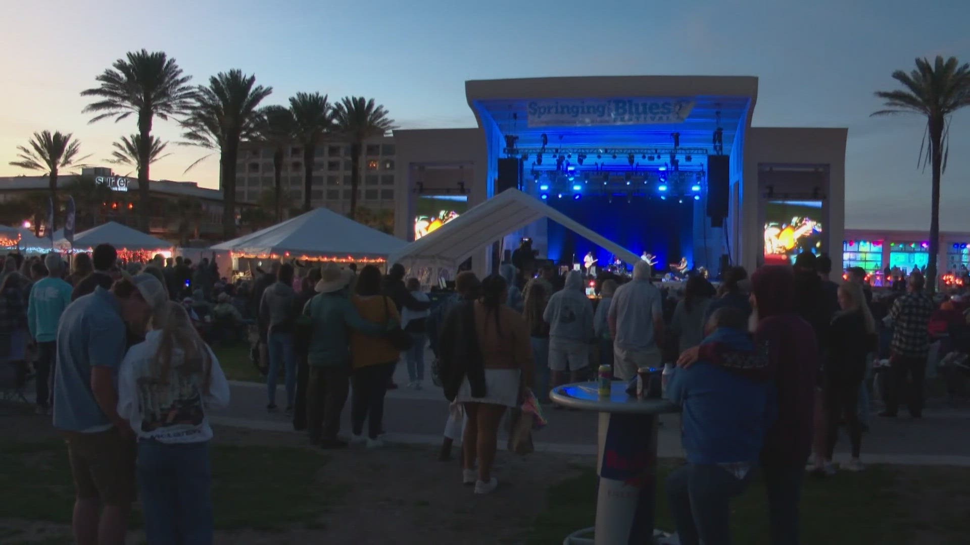 All online tickets were sold out, but those who got their tickets ahead of time can enjoy tunes during the last half of the festival on Sunday.