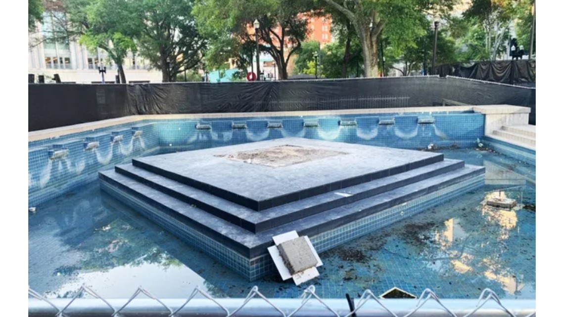 Confederate monument removed in Downtown Jacksonville park - Vimarsana News