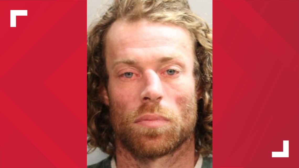 Report: Man arrested after armed carjacking in East Arlington - Vimarsana News