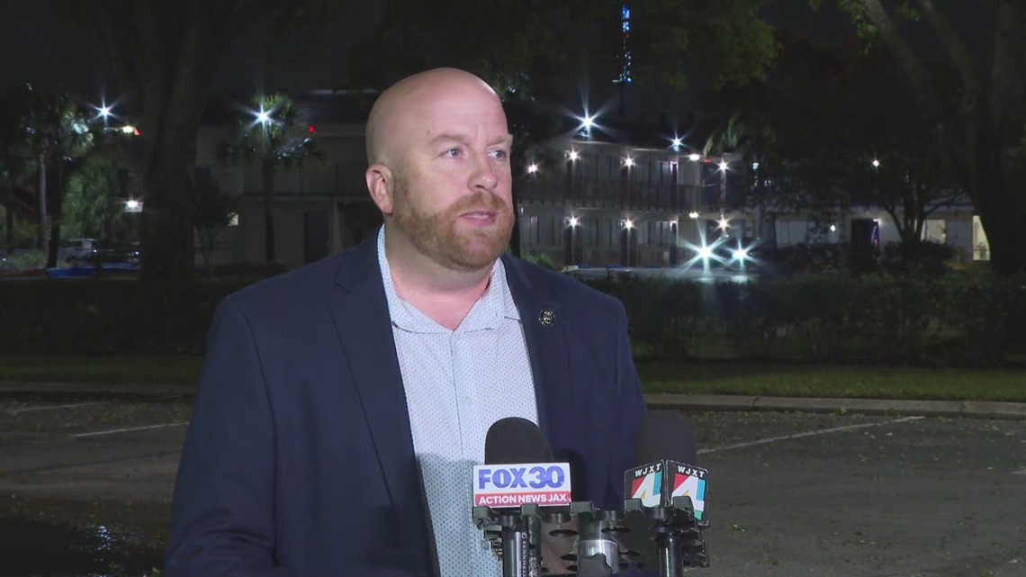 Woman dead after drowning on Jacksonville's Westside Thursday