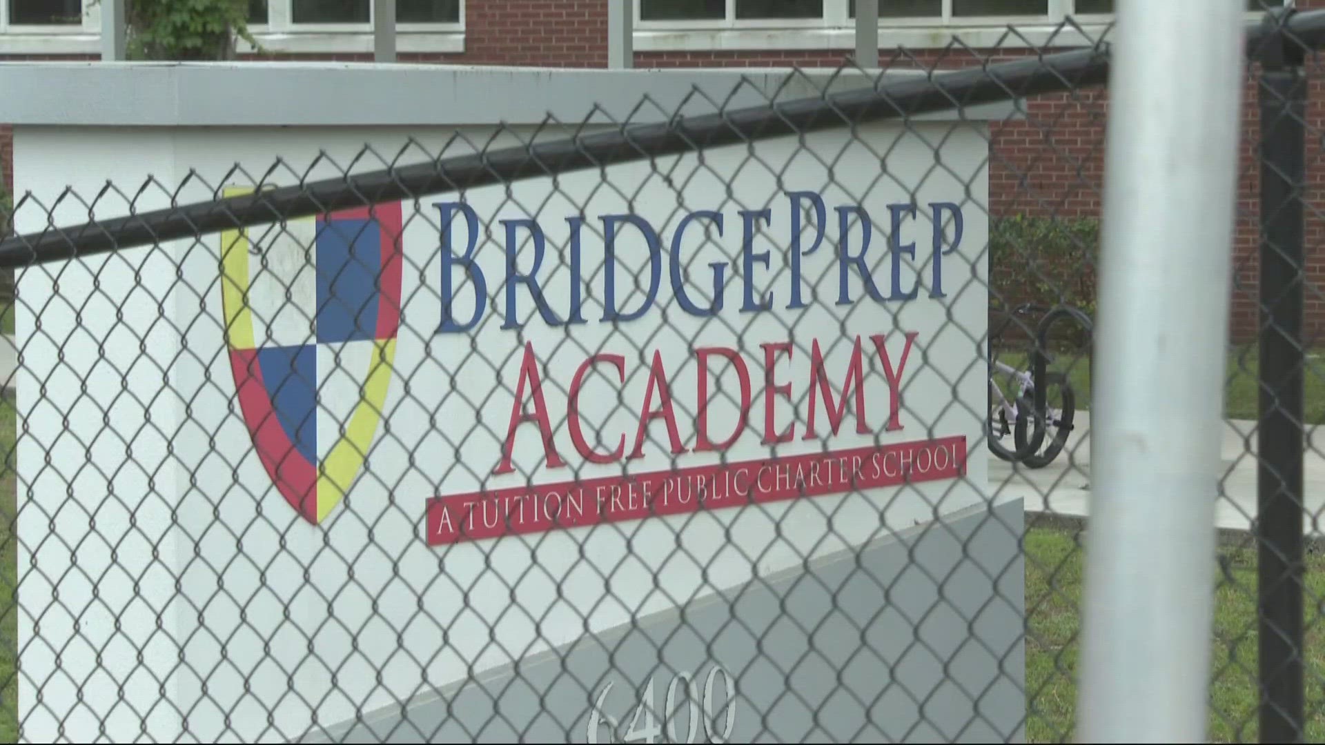 The symptoms escalated into localized areas of swelling on the arms and legs but had no impact on bodily functions, JFRD says.