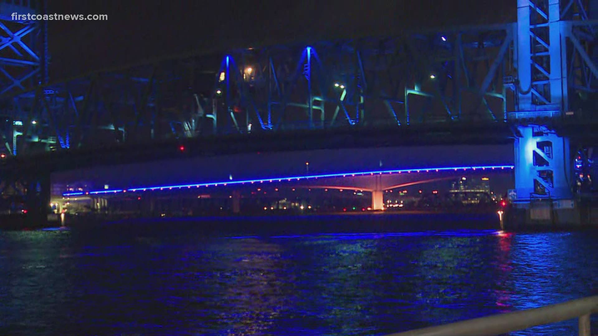 Jacksonville bridges remain open Wednesday, drivers urged to use caution