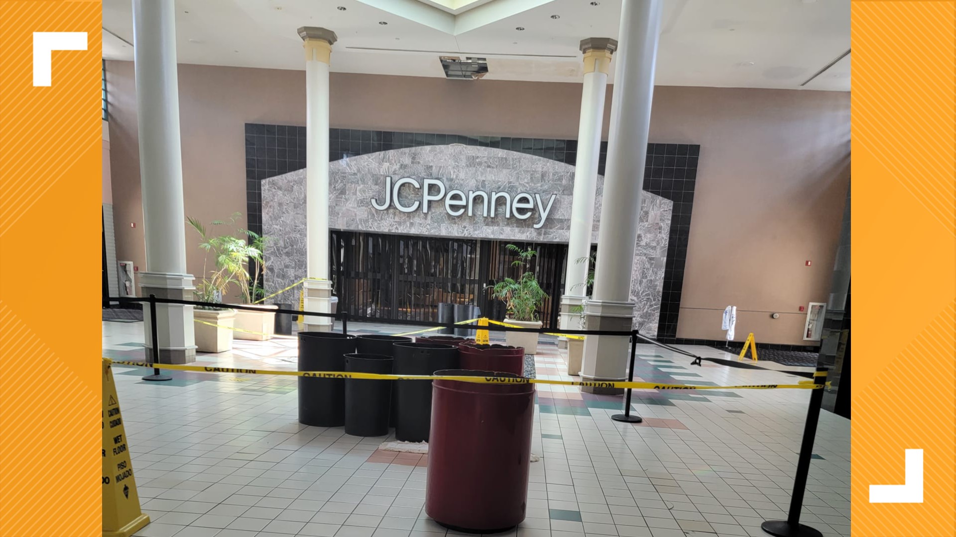 Andrew Mayorga shot these photos inside Regency Square Mall. He wanted to see if the rumors were true.