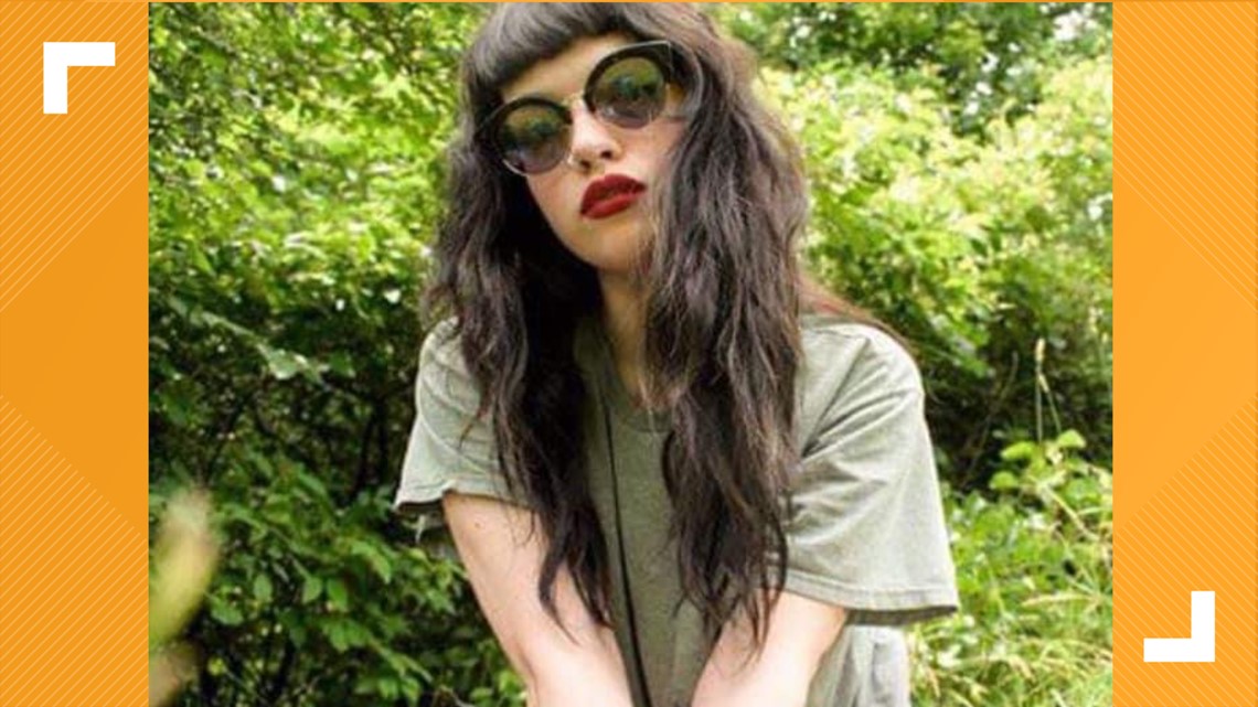 Surveillance video shows moments before two women killed in Jacksonville shooting