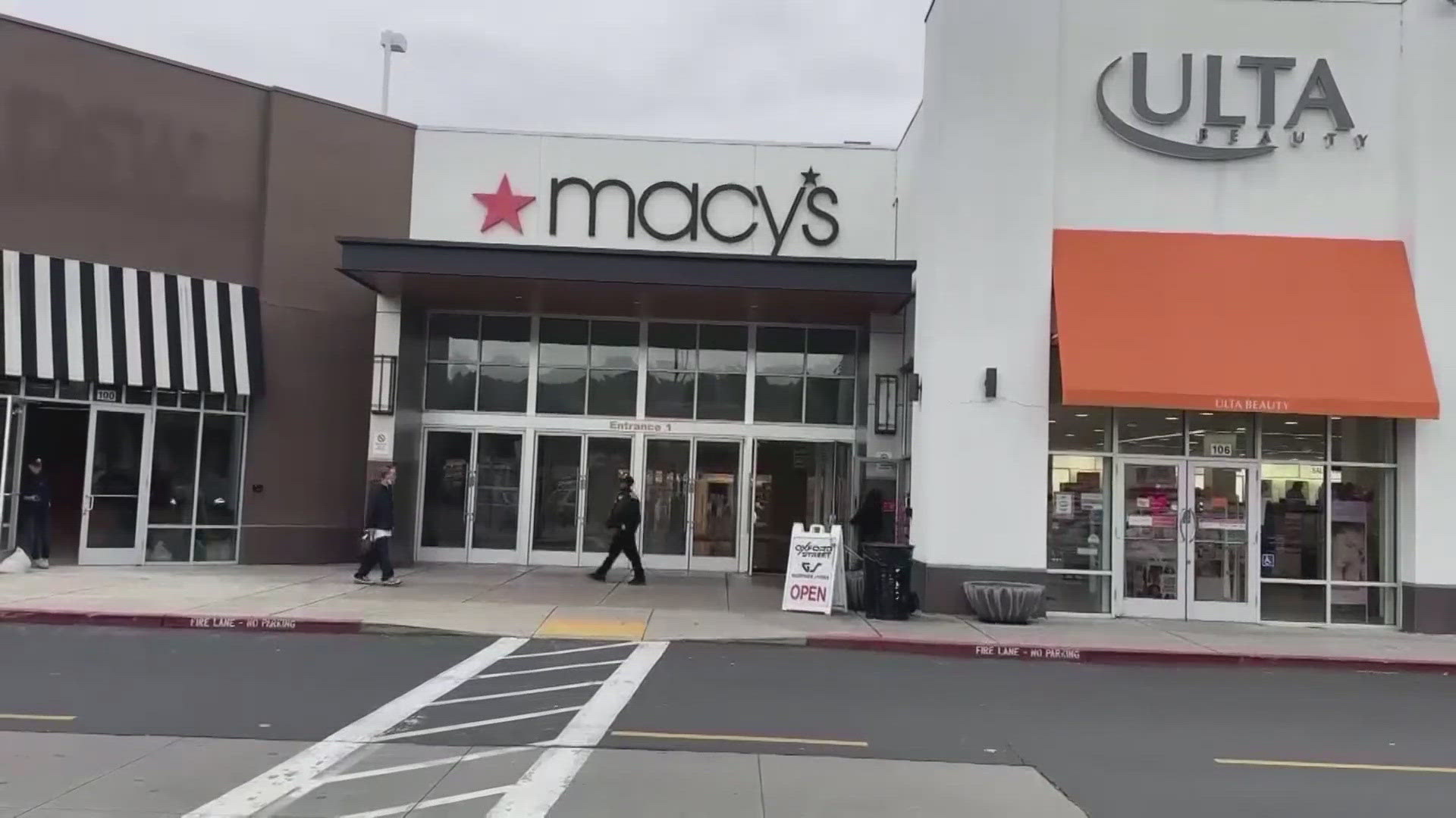 Macy's stores set to close in Florida