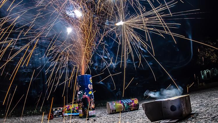 Are fireworks legal in Florida? Yes, but only 3 days out of the year