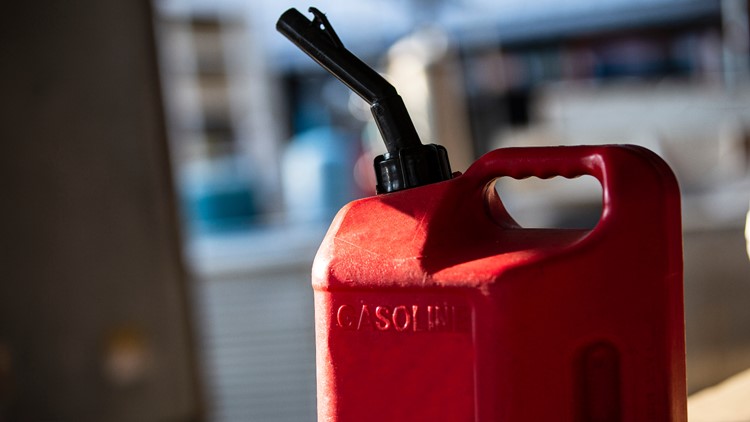 3 cosas que debe saber sobre los precios de la gasolina durante el Huracán Ian