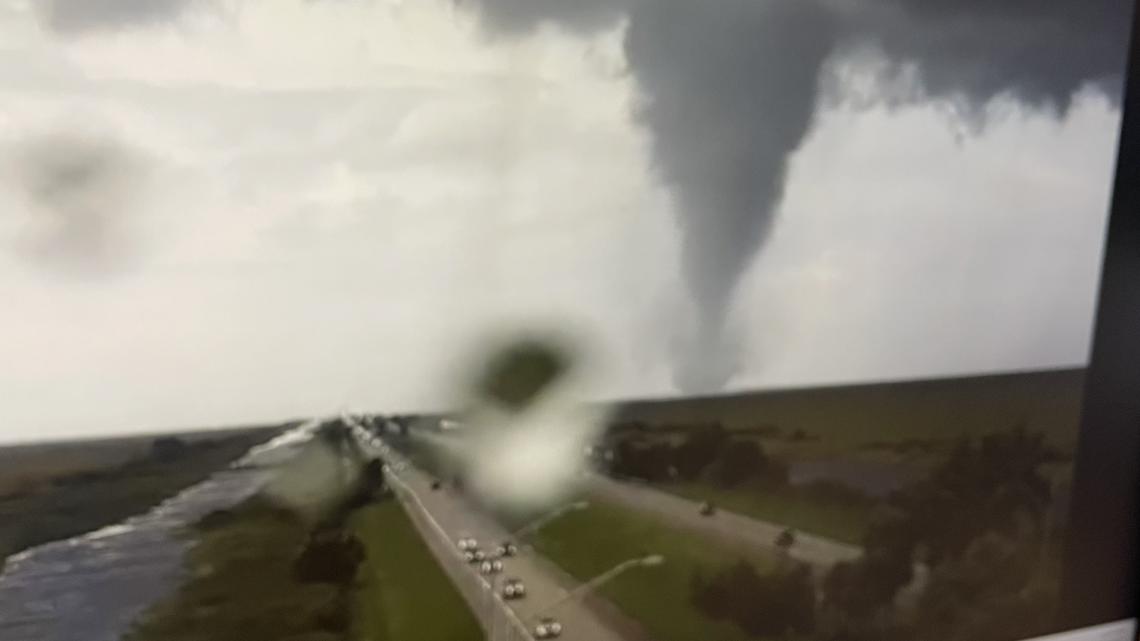 Hurricane Milton produces tornado on I-75 in Broward County ...