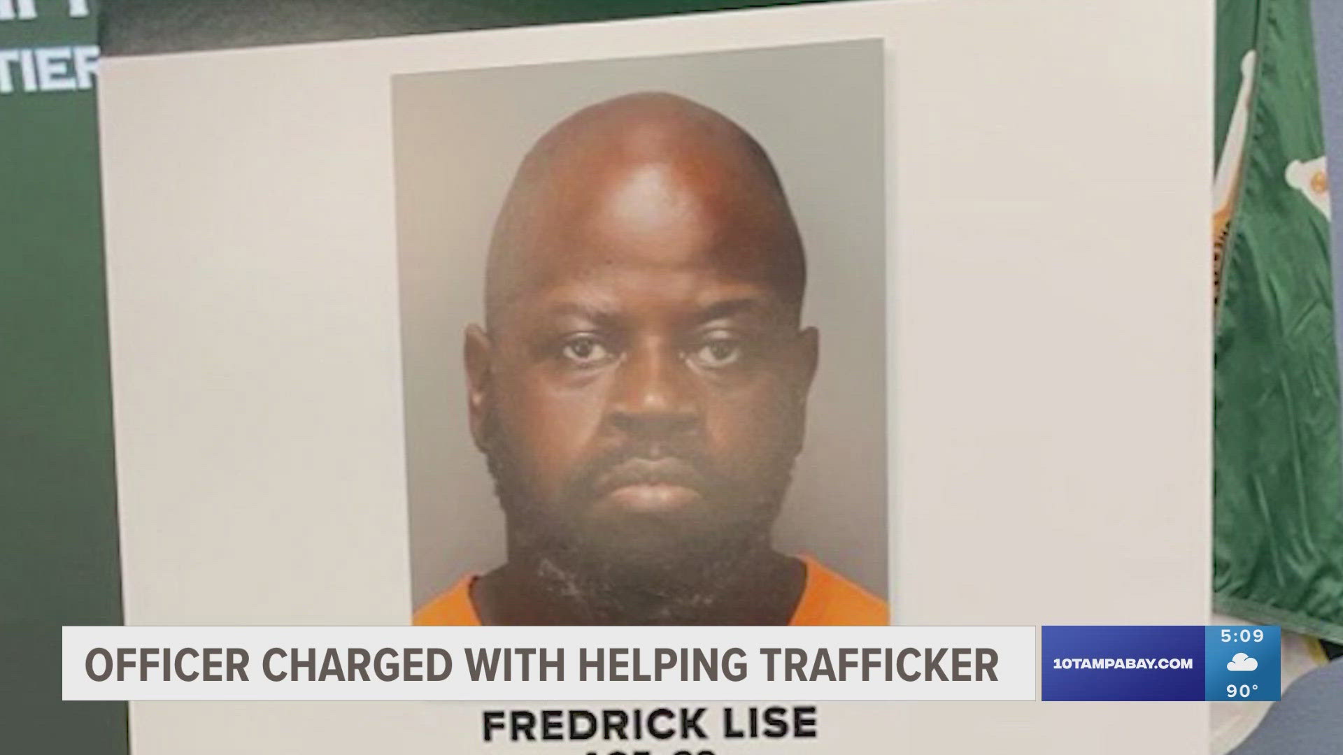 The detective, who was also president of the police union, provided alleged drug dealers with inside information to prevent them from getting arrested, sheriff says.