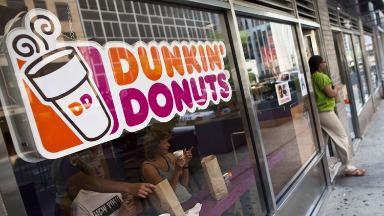 Dunkin To Offer Healthcare Workers Free Coffee And A Donut On May 6 Firstcoastnews Com