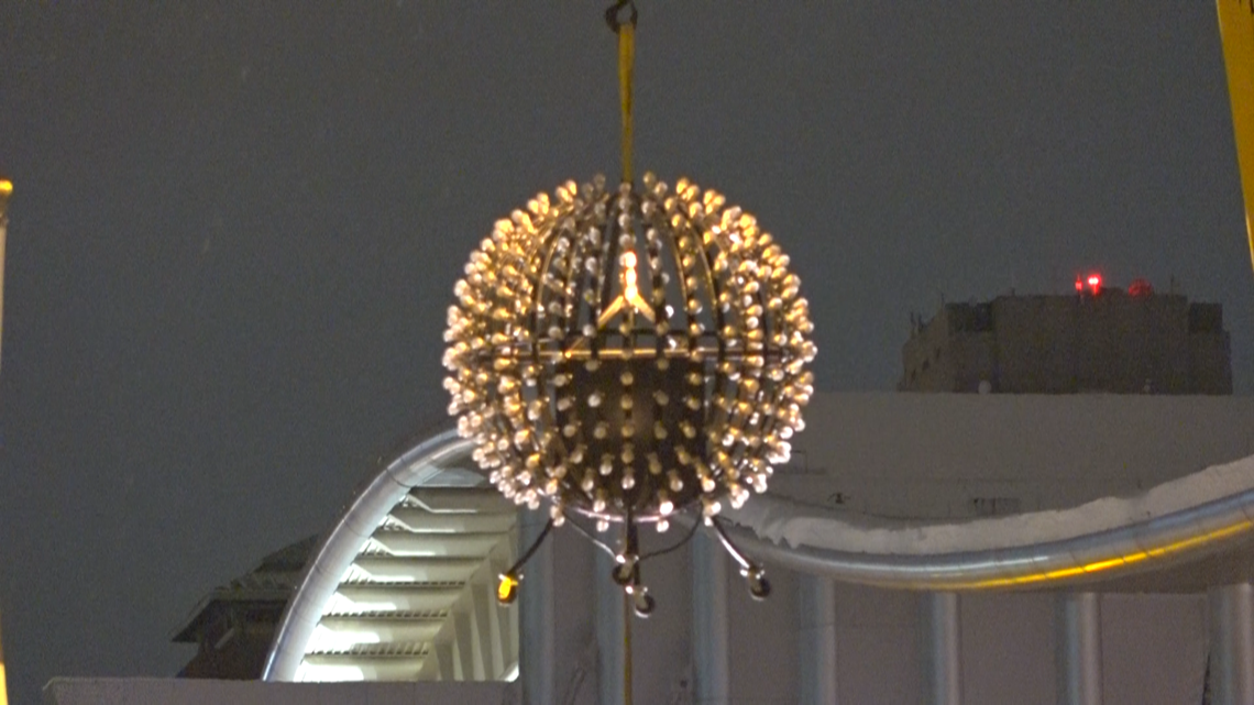 Downtown Grand Rapids celebrates with New Year's Eve ball drop