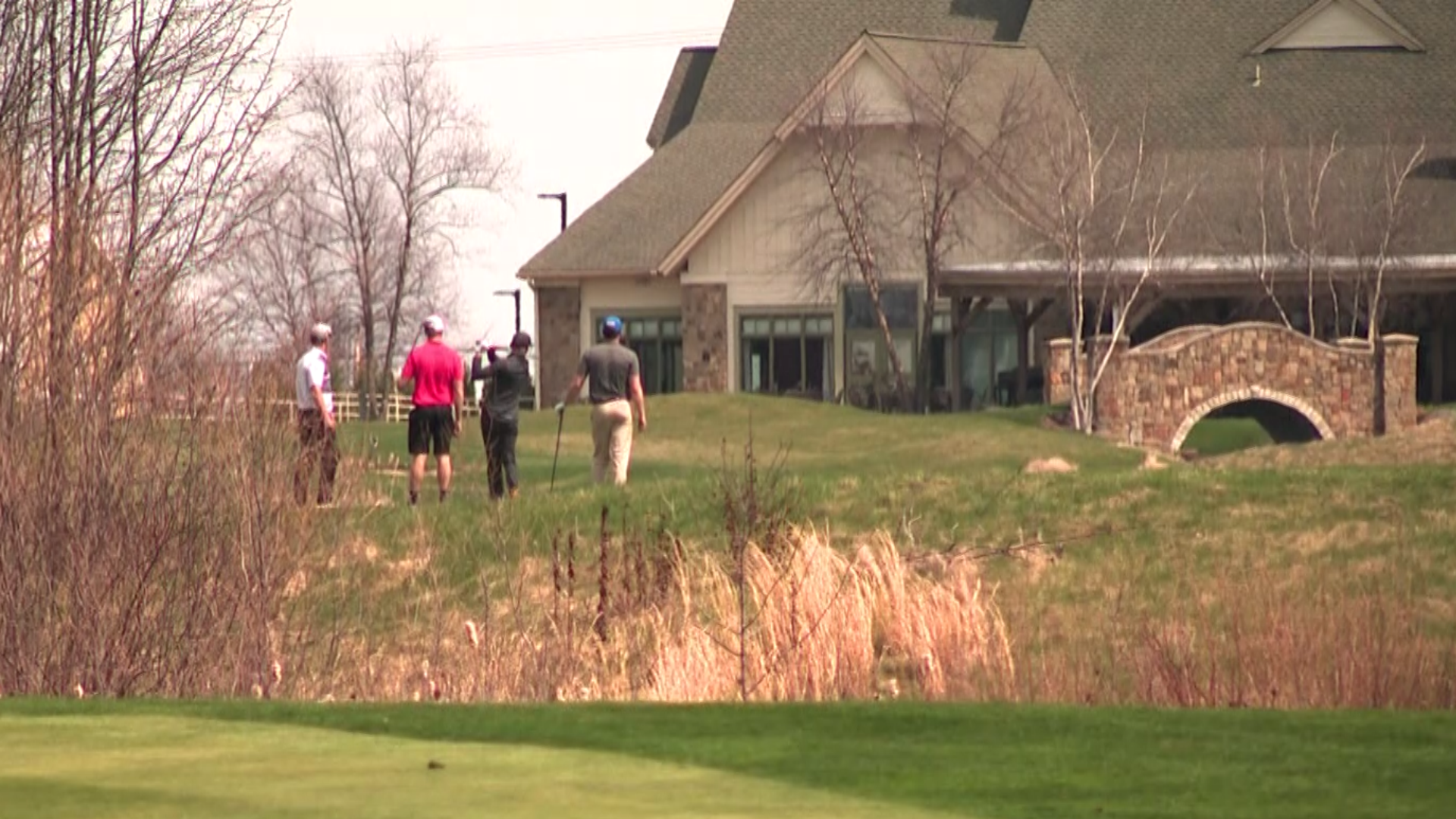 While the state has made it clear that golf courses cannot be open for business, private clubs are still allowing members to walk the greens.